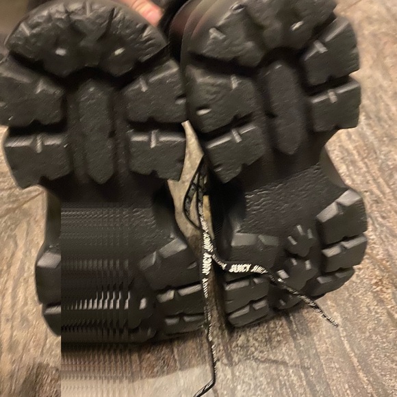 Juicy couture booties fur nwt - Picture 7 of 7